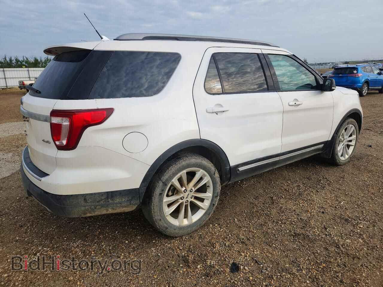 2018 FORD EXPLORER - VIN: 1FM5K8D81JGA33107 - Фото 3