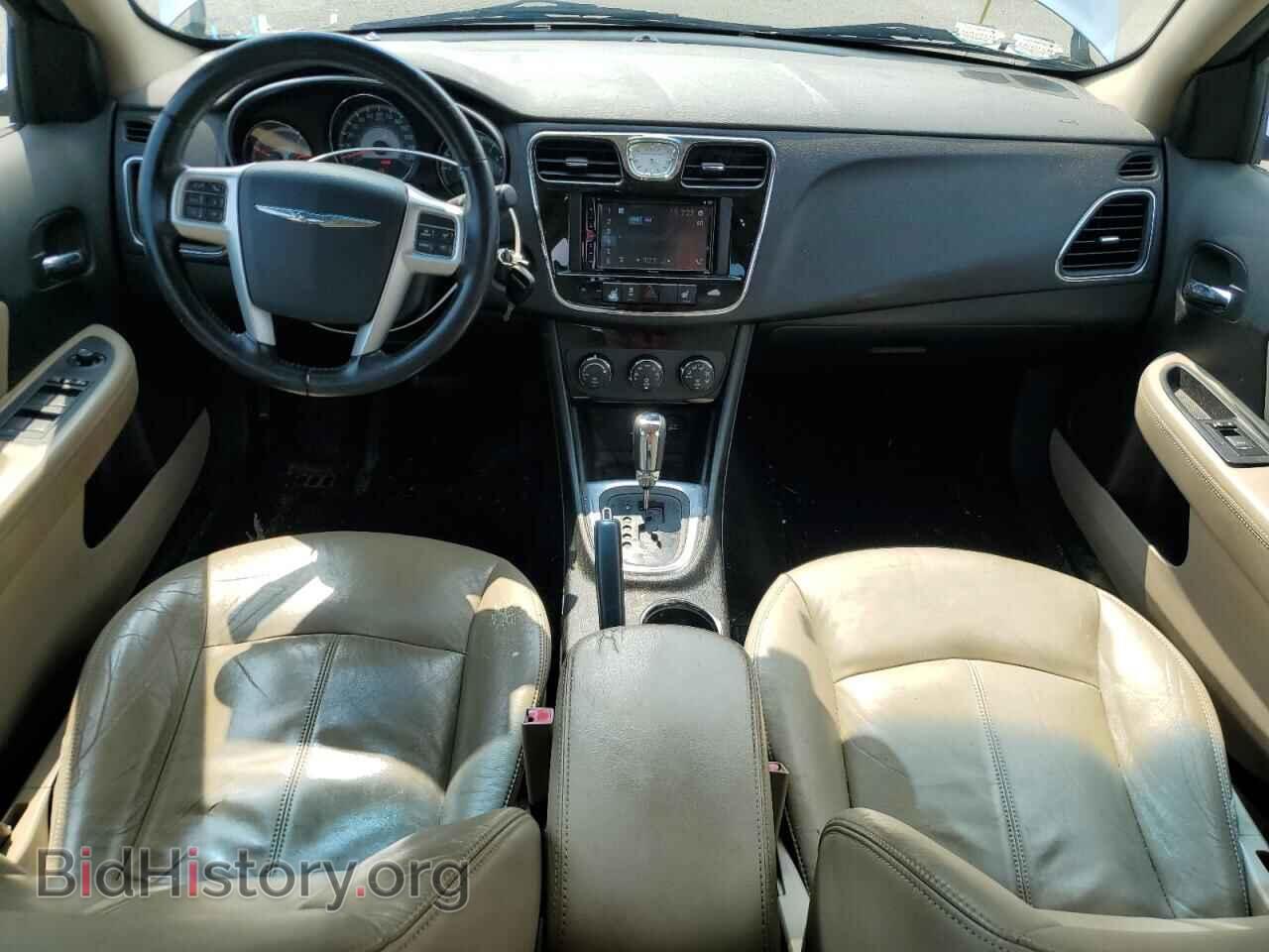 2012 CHRYSLER 200 - VIN: 1C3CCBCG3CN304279 - Фото 8