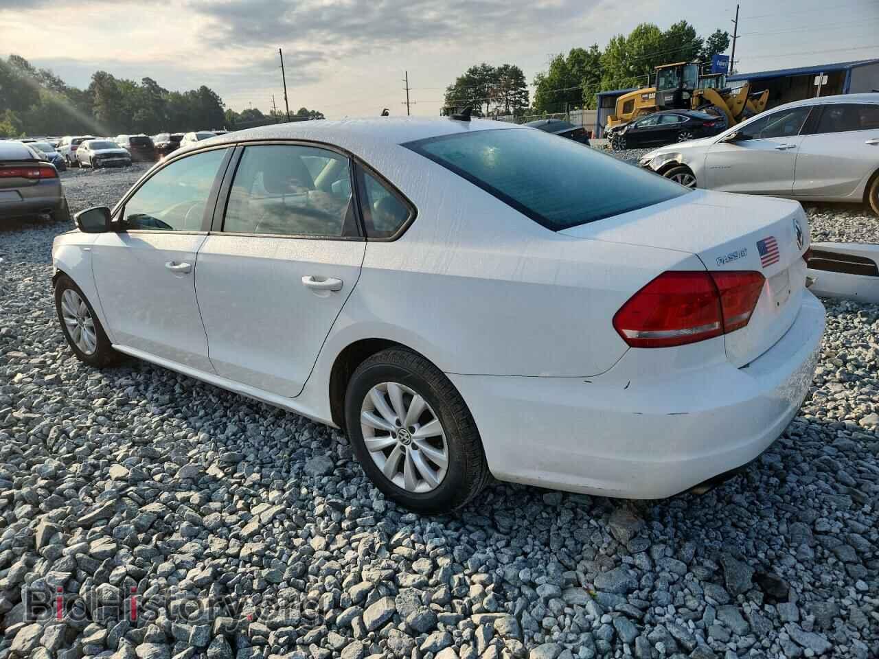 2013 VOLKSWAGEN PASSAT - VIN: 1VWAP7A39DC148487 - Фото 2