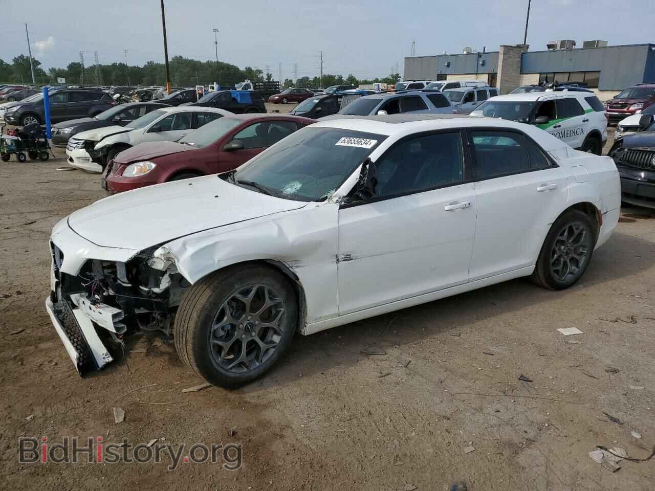Фотография 2C3CCAGG0HH647975 - CHRYSLER 300 2017