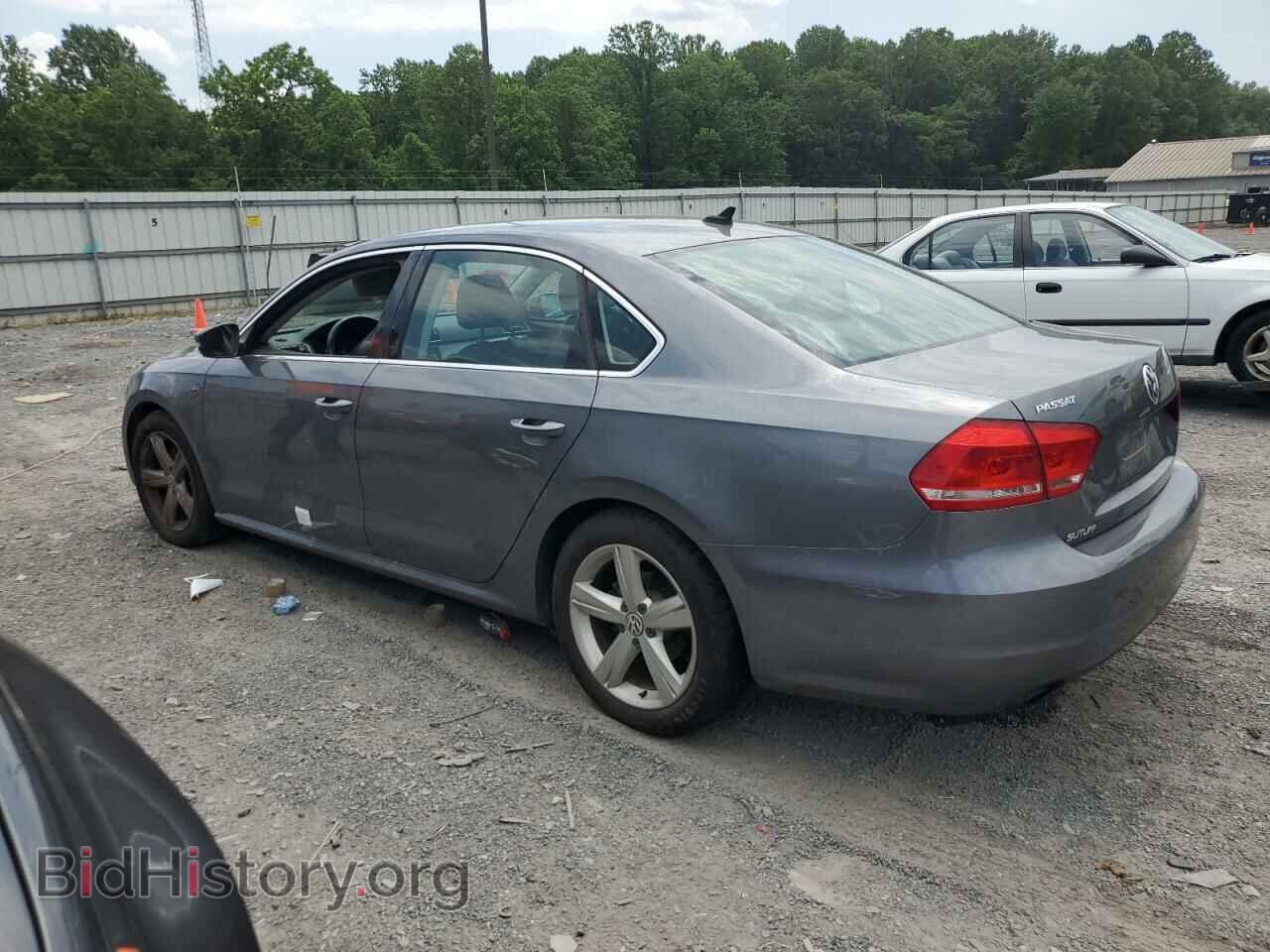 2015 VOLKSWAGEN PASSAT - VIN: 1VWAT7A30FC111911 - Фото 2