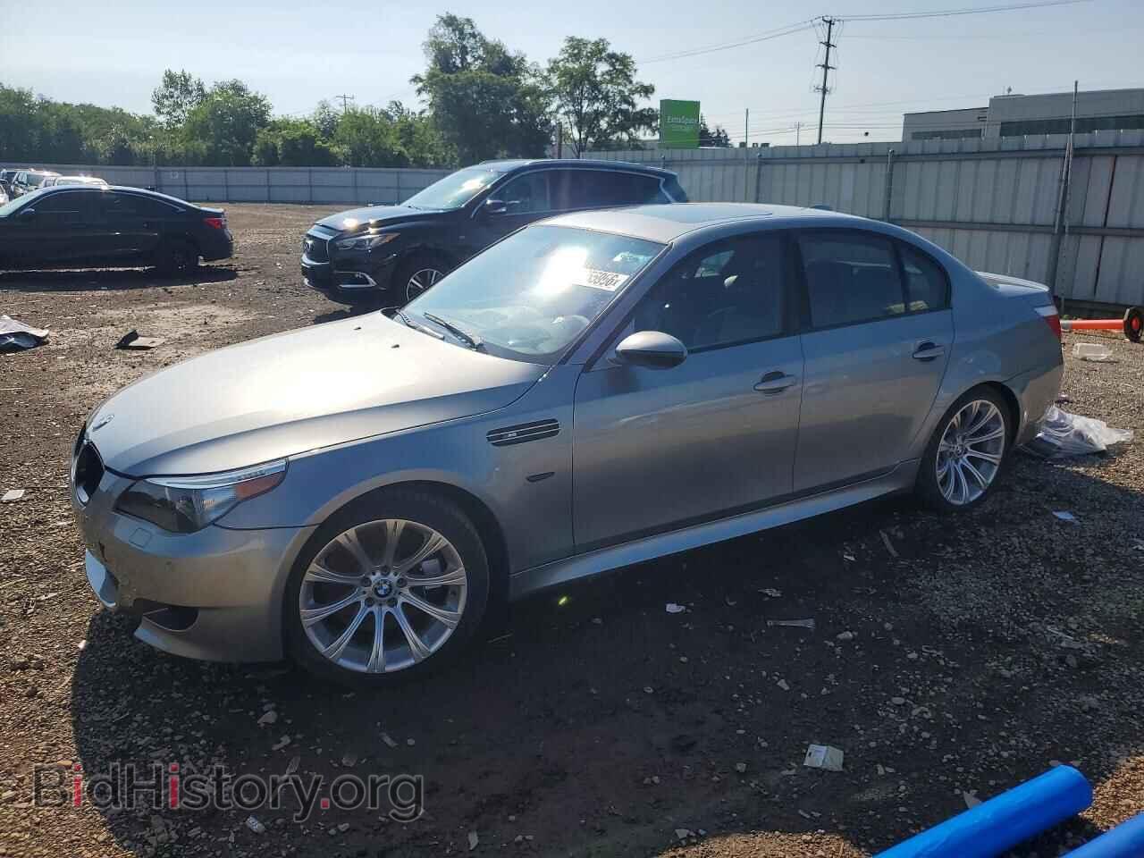 Photo WBSNB93596B583301 - BMW M5 2006