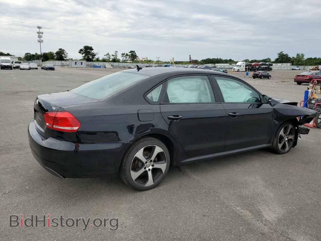 2015 VOLKSWAGEN PASSAT - VIN: 1VWAT7A32FC069757 - Фото 3