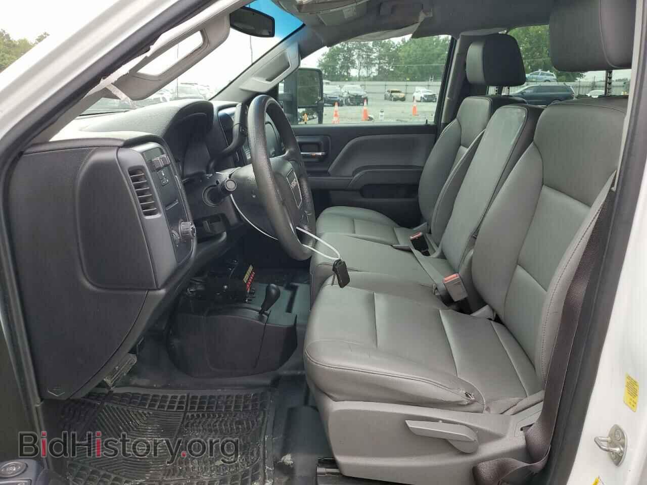2017 GMC All Models - VIN: 1GT12REY7HF125846 - Photo 7