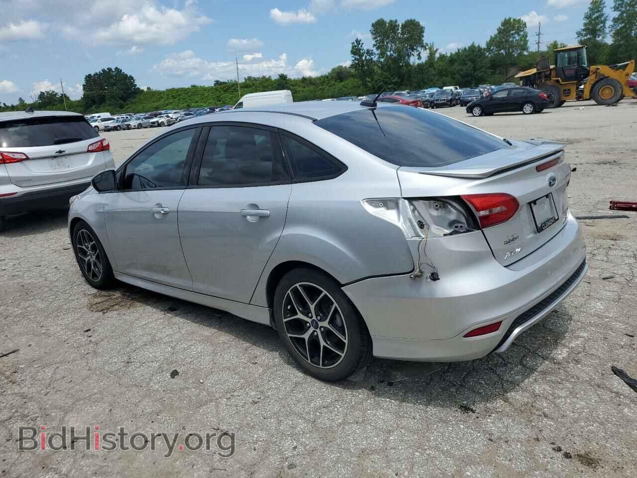2016 FORD FOCUS - VIN: 1FADP3F24GL361270 - Фото 2