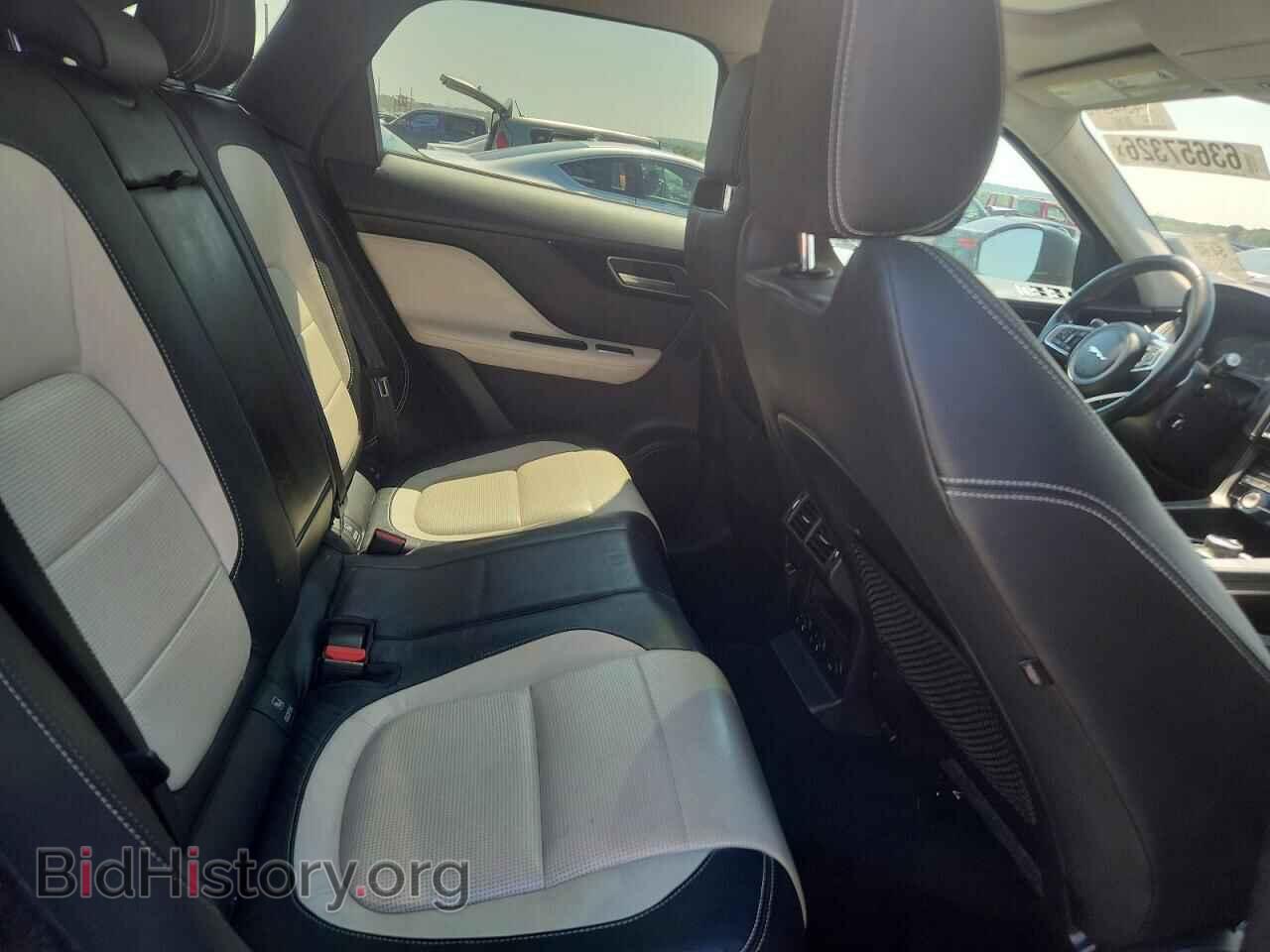 2017 JAGUAR F-PACE - VIN: SADCL2BV6HA048024 - Photo 11