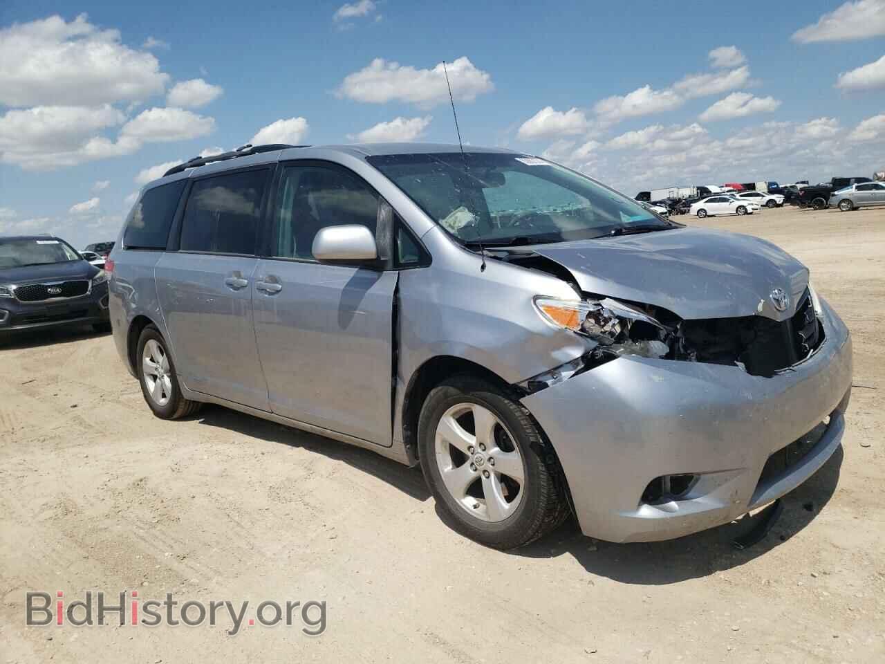 2012 TOYOTA All Models - VIN: 5TDKK3DC4CS192579 - Photo 4