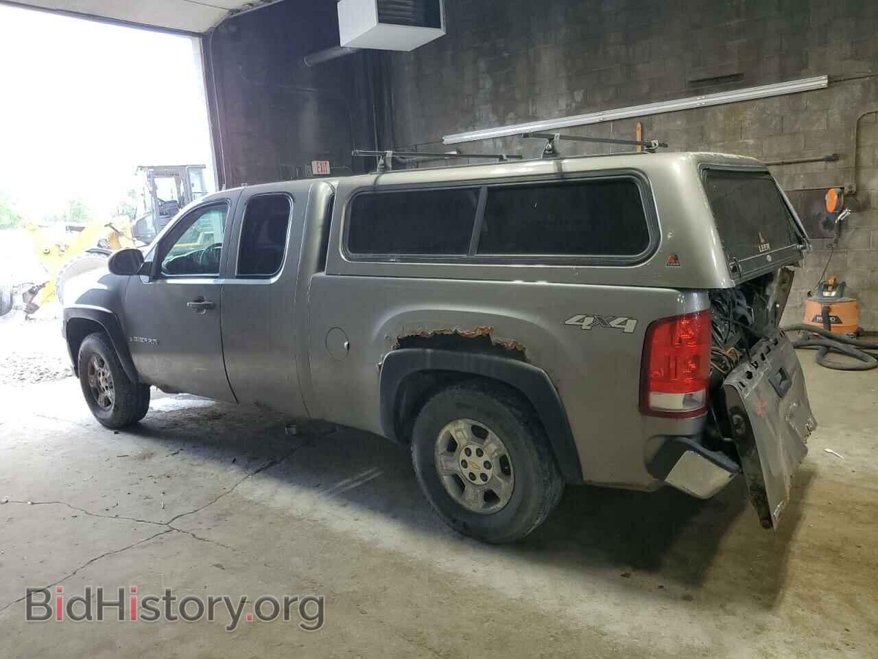2007 GMC SIERRA - VIN: 2GTEK19C071695825 - Фото 2