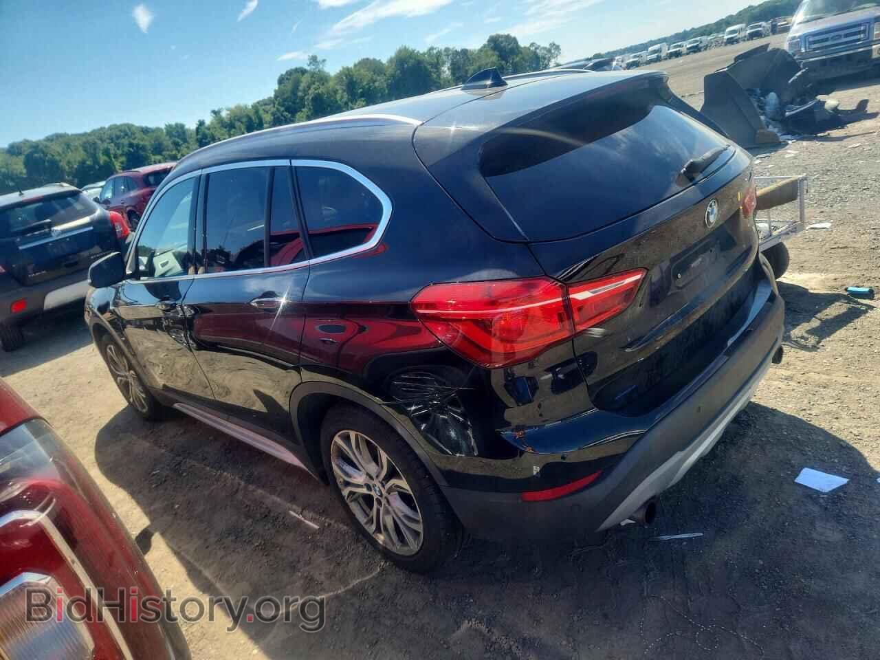 2016 BMW X1 - VIN: WBXHT3Z39G4A48839 - Фото 2