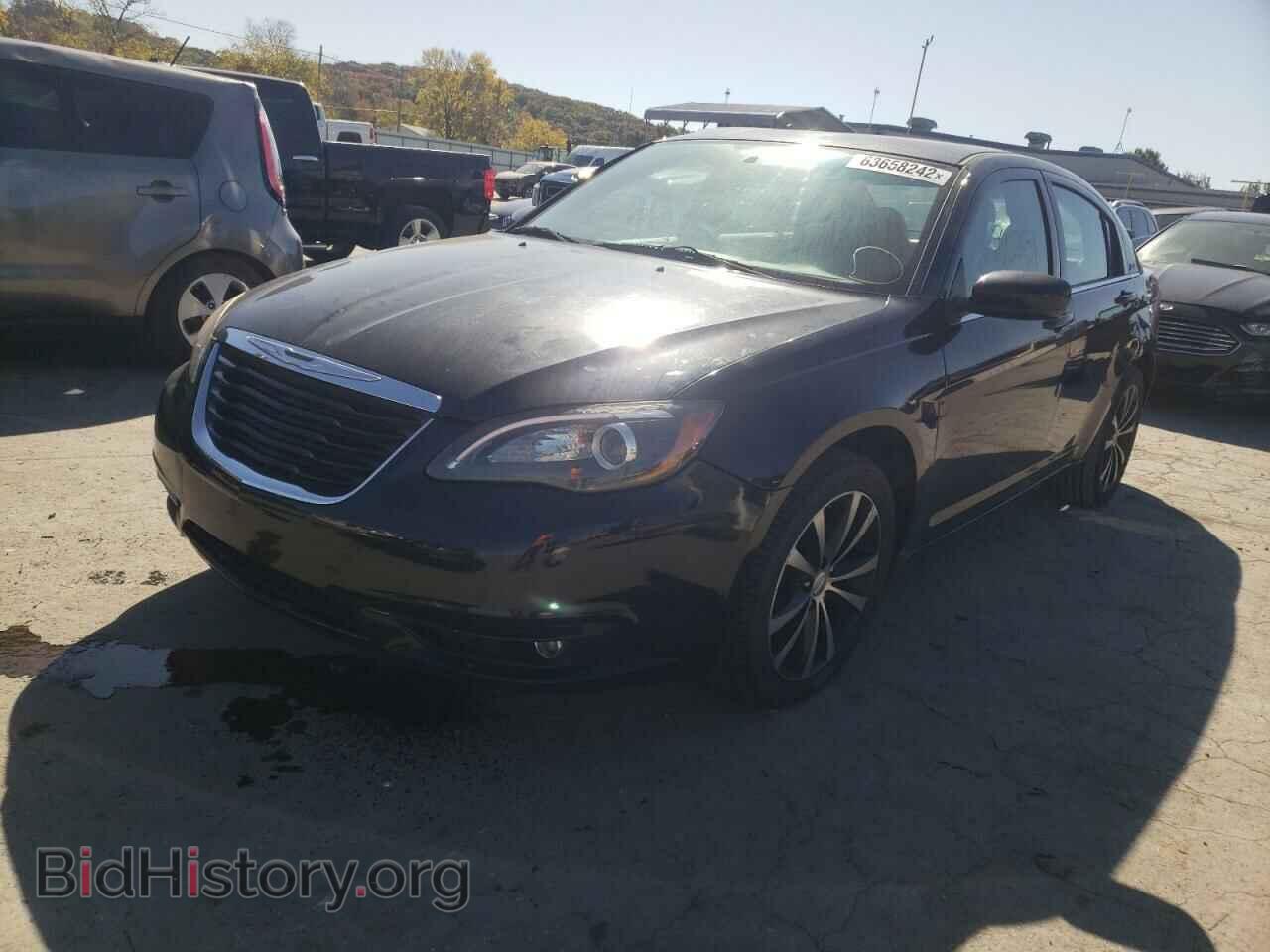 2012 CHRYSLER 200 - VIN: 1C3CCBHG9CN263634 - Фото 2