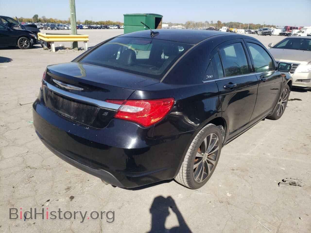 2012 CHRYSLER 200 - VIN: 1C3CCBHG9CN263634 - Фото 4