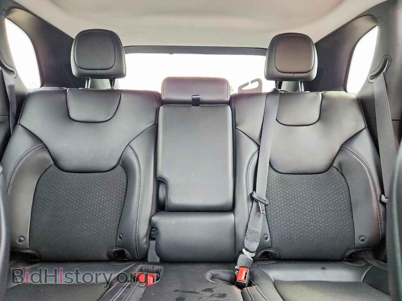 2019 JEEP CHEROKEE - VIN: 1C4PJLLB5KD428121 - Photo 10