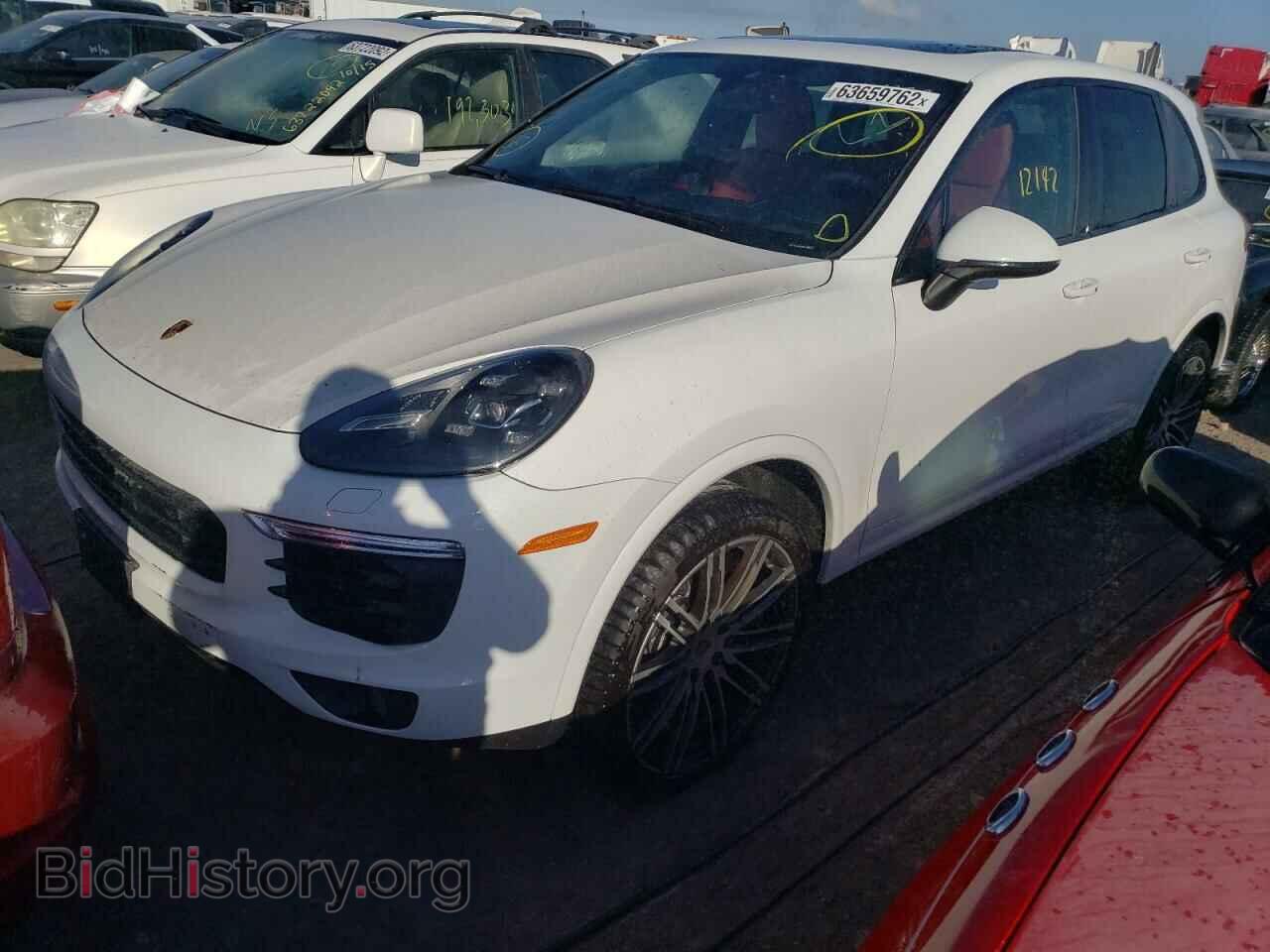 2017 PORSCHE CAYENNE - VIN: WP1AA2A22HKA90618 - Фото 2