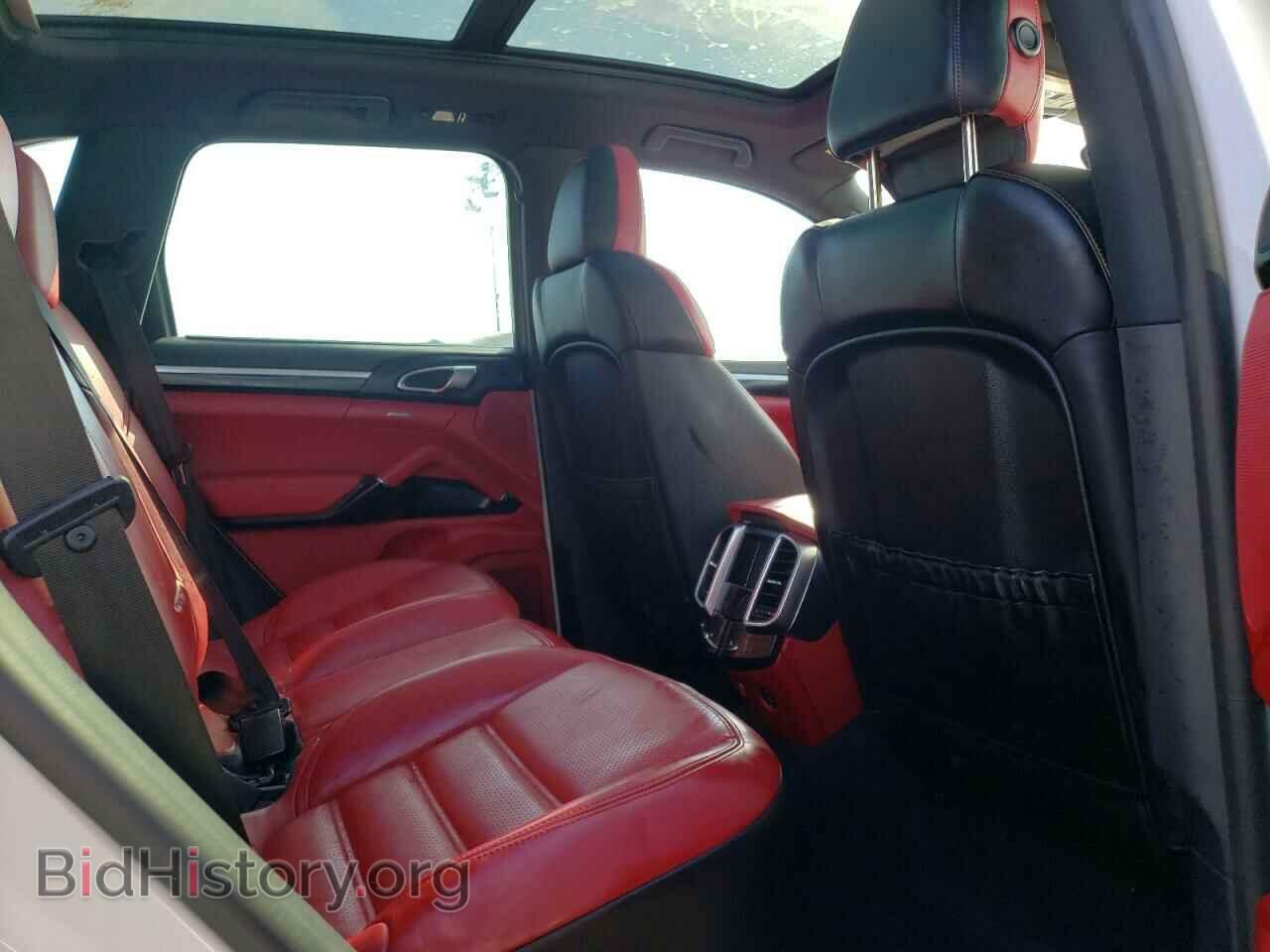 2017 PORSCHE CAYENNE - VIN: WP1AA2A22HKA90618 - Фото 6