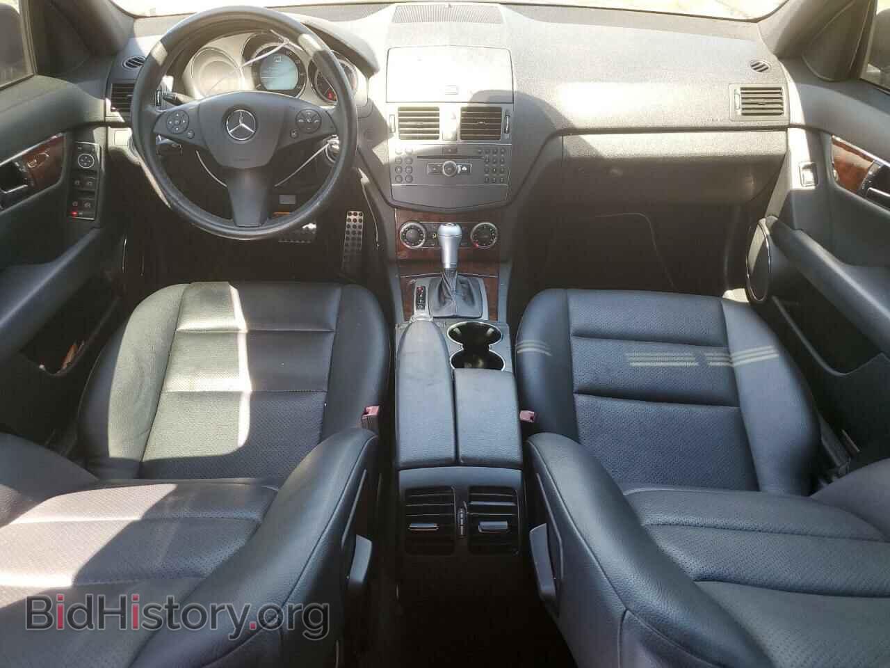 2010 MERCEDES-BENZ C-CLASS - VIN: WDDGF5EB9AF438427 - Фото 8
