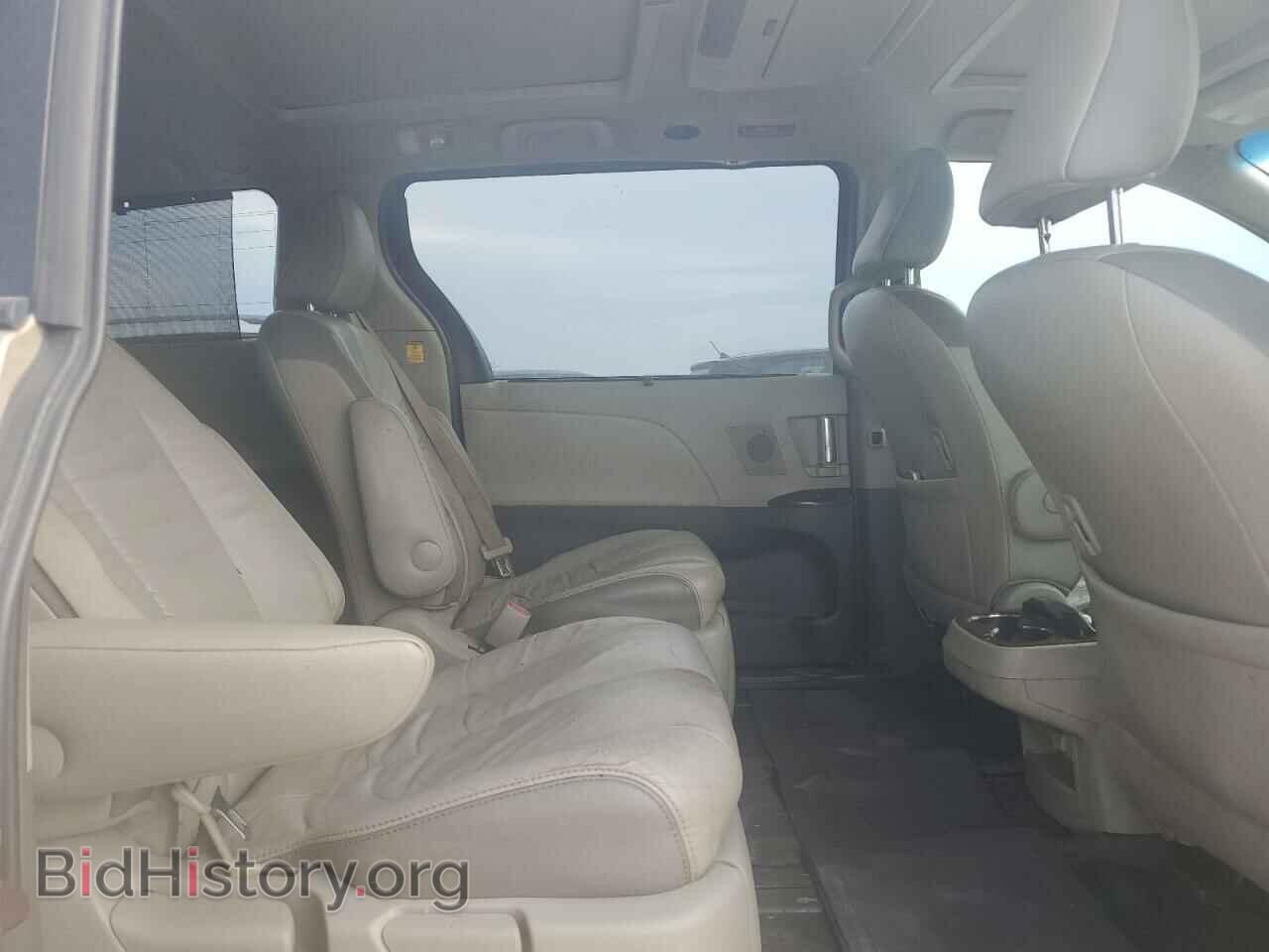 2011 TOYOTA All Models - VIN: 5TDYK3DC3BS040642 - Фото 11