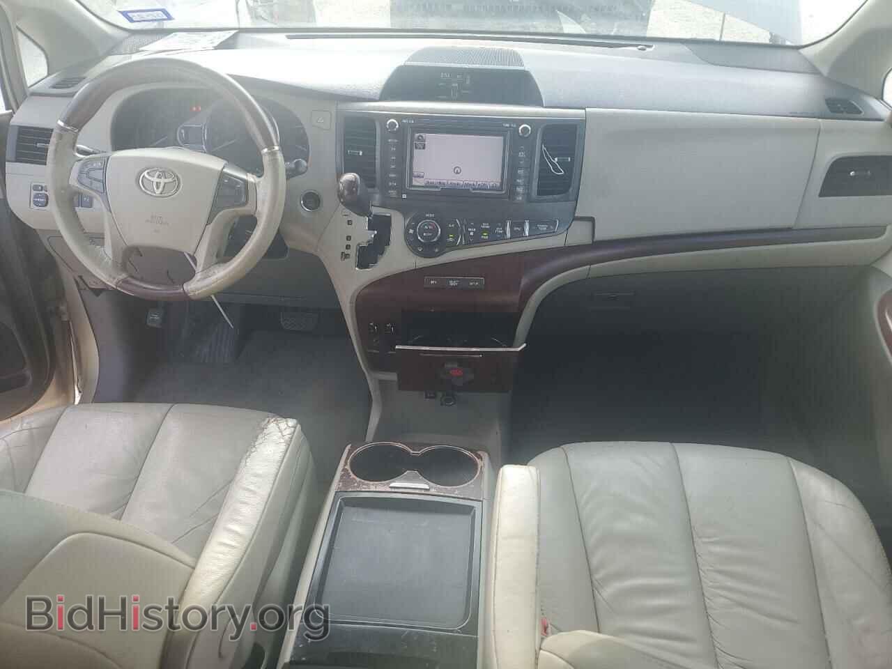 2011 TOYOTA All Models - VIN: 5TDYK3DC3BS040642 - Фото 8