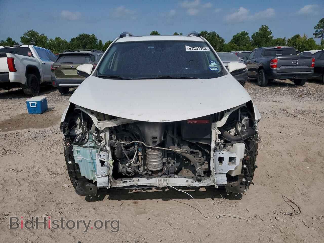 2018 TOYOTA RAV4 - VIN: JTMWFREV8JD117708 - Фото 5