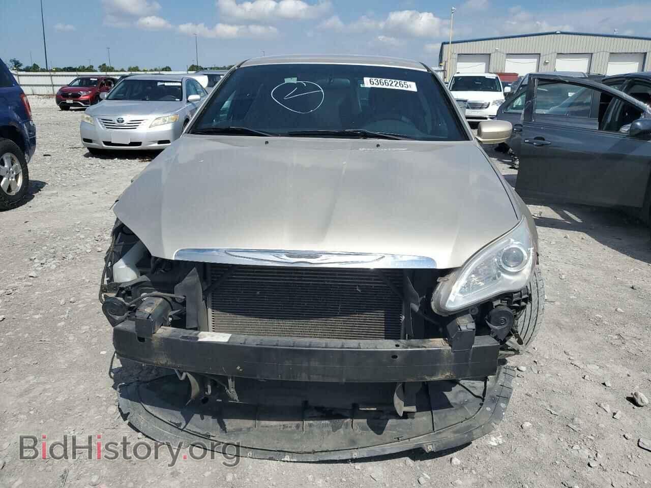 2014 CHRYSLER 200 - VIN: 1C3CCBAB1EN211027 - Фото 5