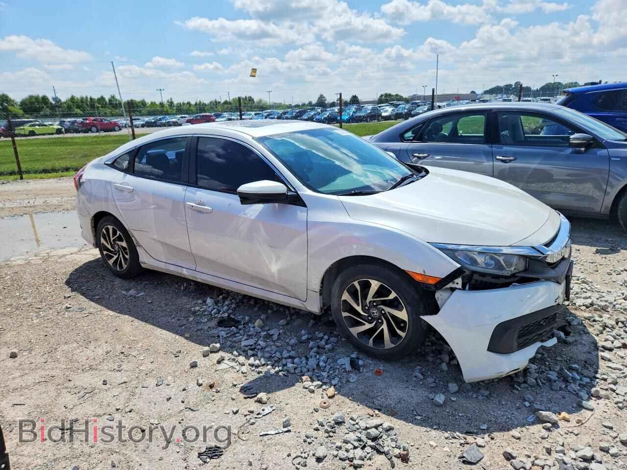 2018 HONDA CIVIC - VIN: 19XFC2F75JE033697 - Фото 4