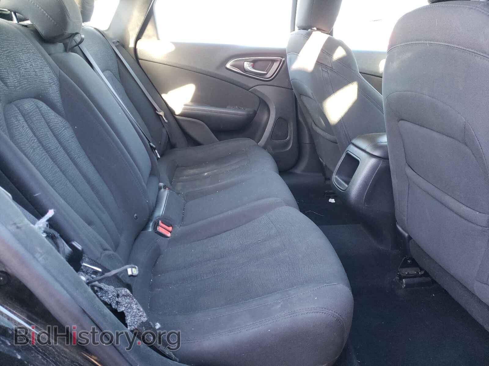 2016 CHRYSLER 200 - VIN: 1C3CCCFB4GN139497 - Фото 6