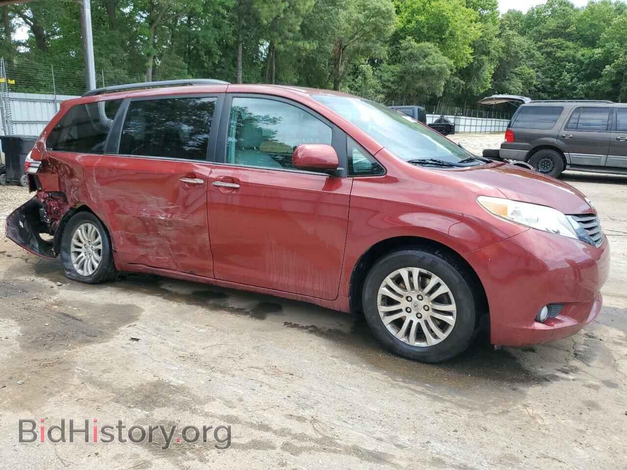 2017 TOYOTA All Models - VIN: 5TDYZ3DC7HS878953 - Фото 4