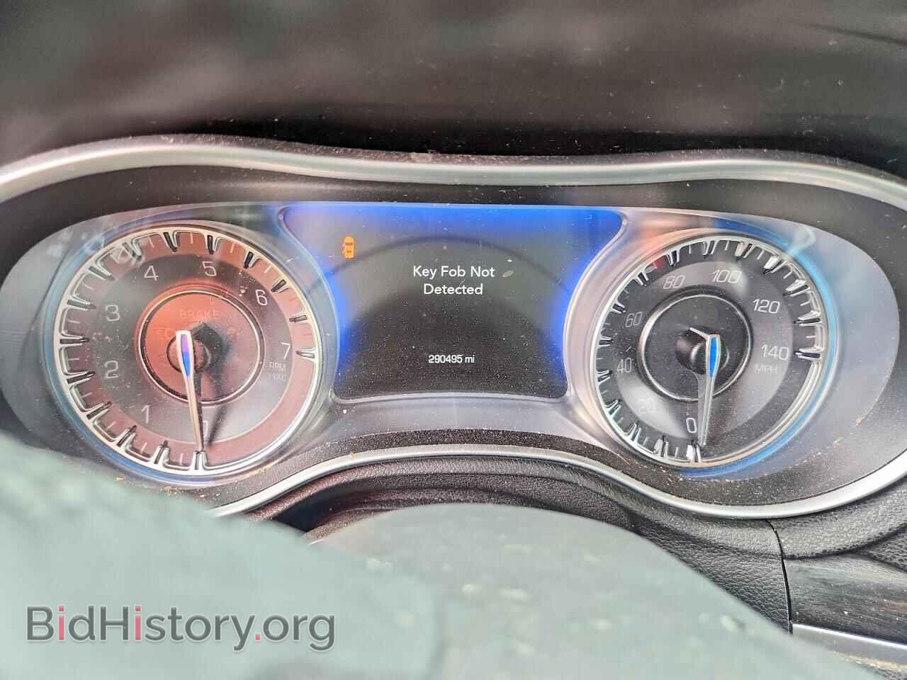 2018 CHRYSLER 300 - VIN: 2C3CCAAG1JH283578 - Фото 9