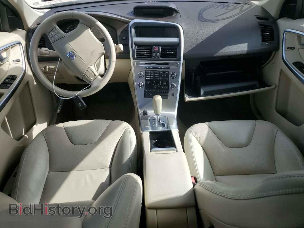 2010 VOLVO XC60 - VIN: YV4960DZ8A2082089 - Фото 8