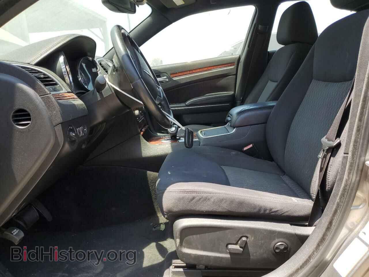 2012 CHRYSLER 300 - VIN: 2C3CCAAG1CH264886 - Фото 7