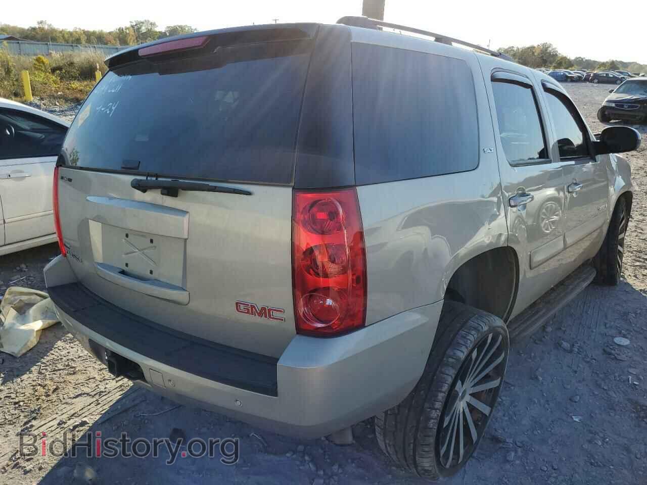 2008 GMC YUKON - VIN: 1GKFC13098R208733 - Фото 4