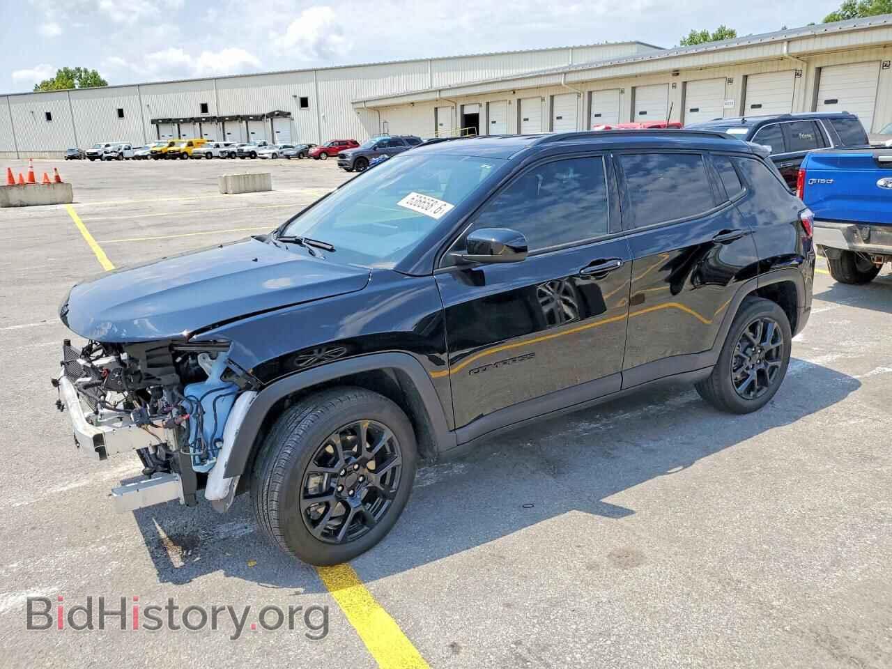Фотография 3C4NJDBN1RT599672 - JEEP COMPASS 2024