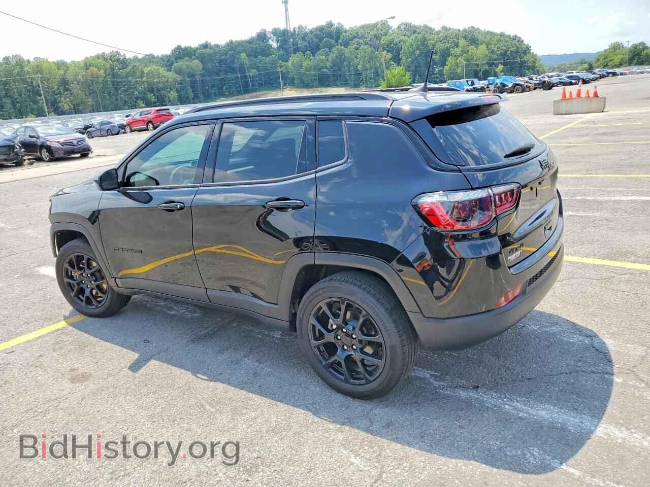 2024 JEEP COMPASS - VIN: 3C4NJDBN1RT599672 - Фото 2
