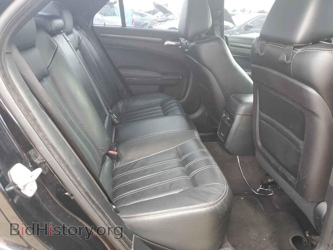 2016 CHRYSLER 300 - VIN: 2C3CCABG1GH304467 - Photo 10