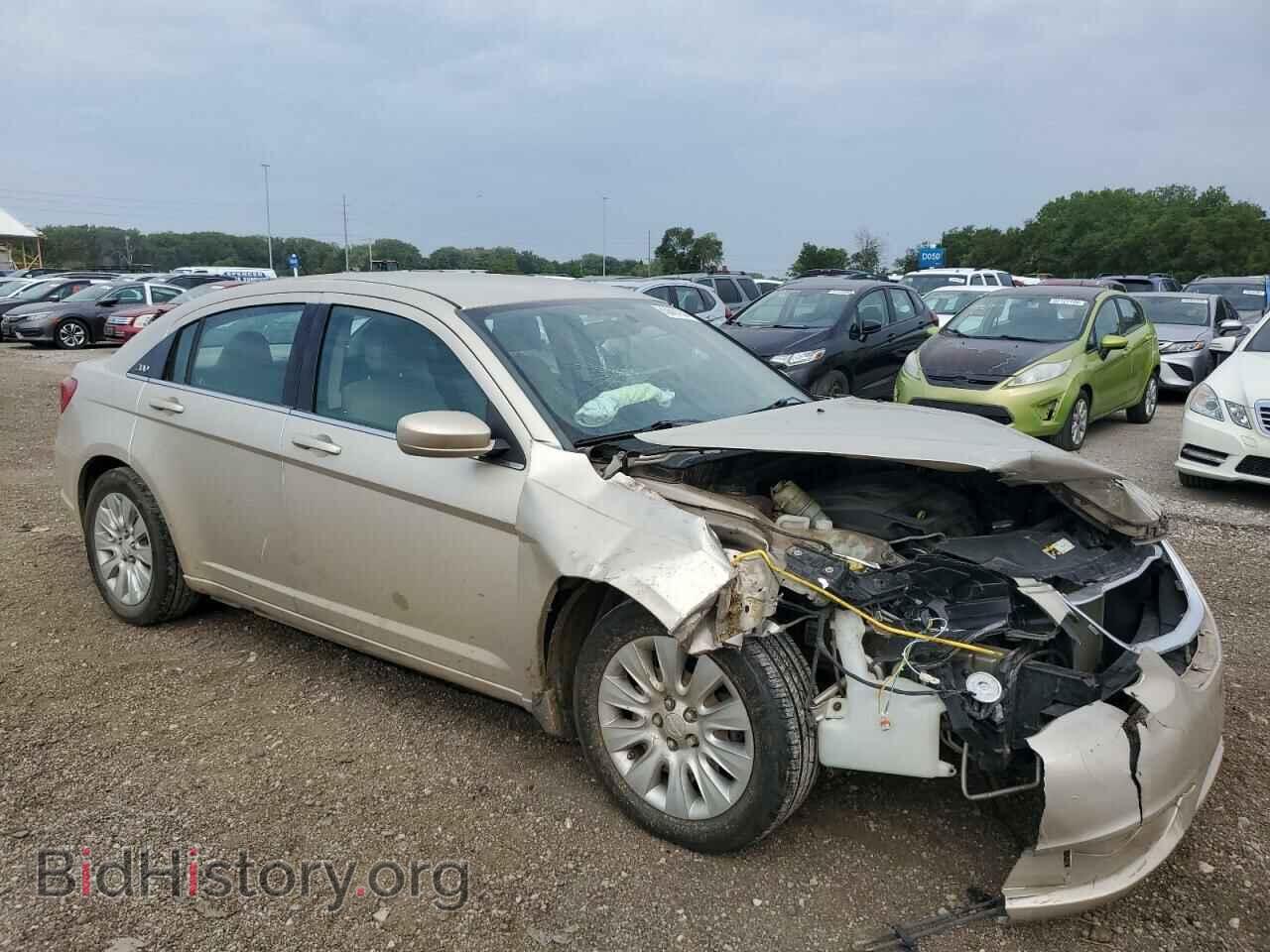 2014 CHRYSLER 200 - VIN: 1C3CCBAB2EN121823 - Фото 4