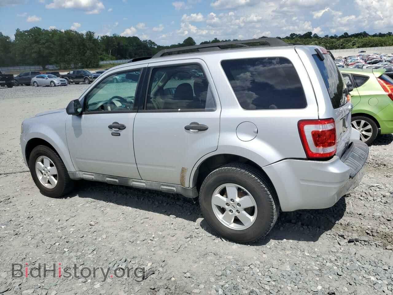 2010 FORD ESCAPE - VIN: 1FMCU0D78AKD42838 - Фото 2
