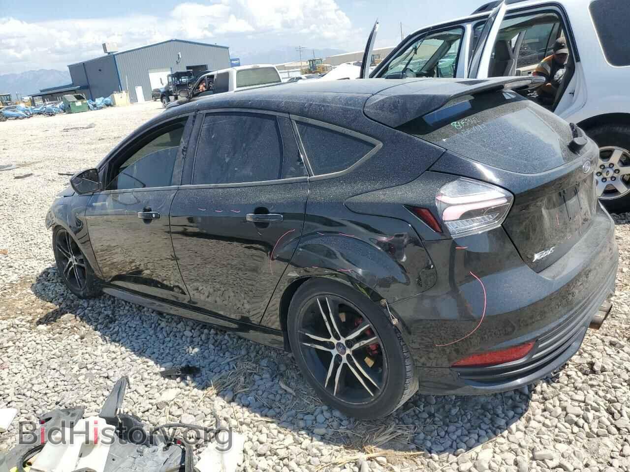 2017 FORD FOCUS - VIN: 1FADP3L91HL289740 - Photo 2