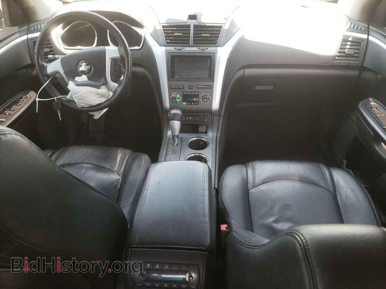 2011 CHEVROLET TRAVERSE - VIN: 1GNKRJED0BJ298098 - Фото 8