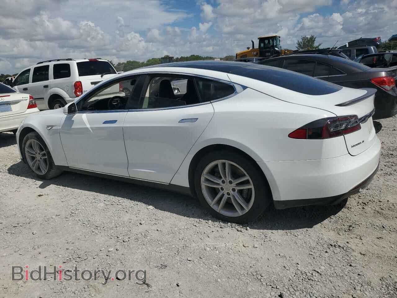 2014 TESLA MODEL S - VIN: 5YJSA1H14EFP52835 - Photo 2