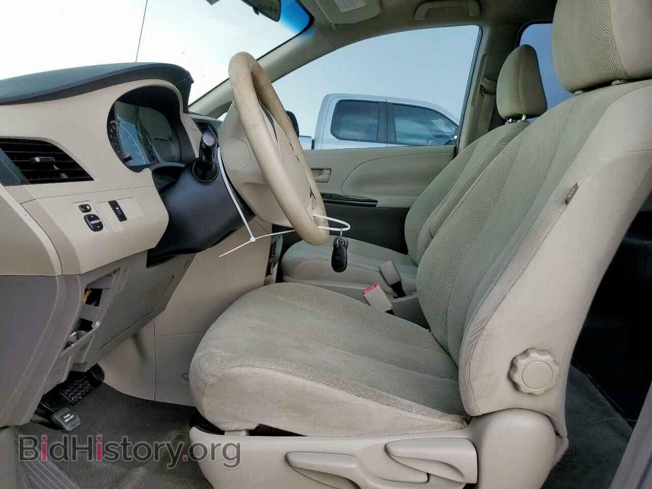 2011 TOYOTA All Models - VIN: 5TDZK3DC8BS026322 - Фото 7