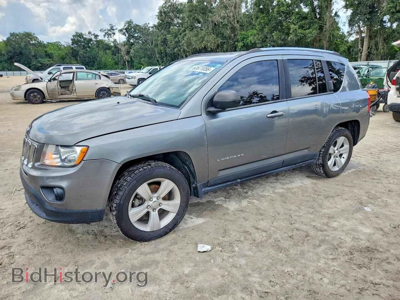 Фотография 1C4NJCEB3DD196982 - JEEP COMPASS 2013