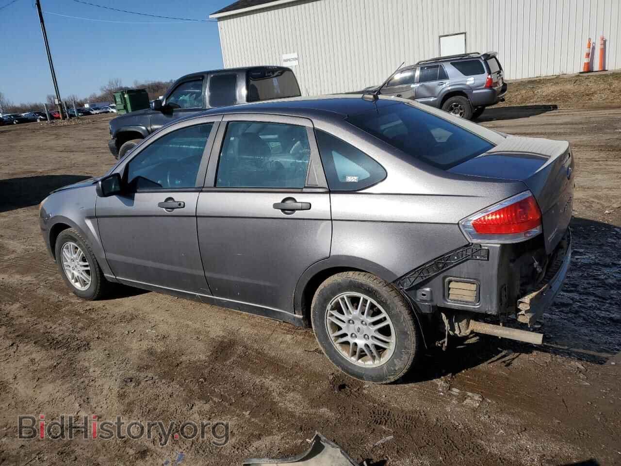 2011 FORD FOCUS - VIN: 1FAHP3FN8BW147398 - Фото 2