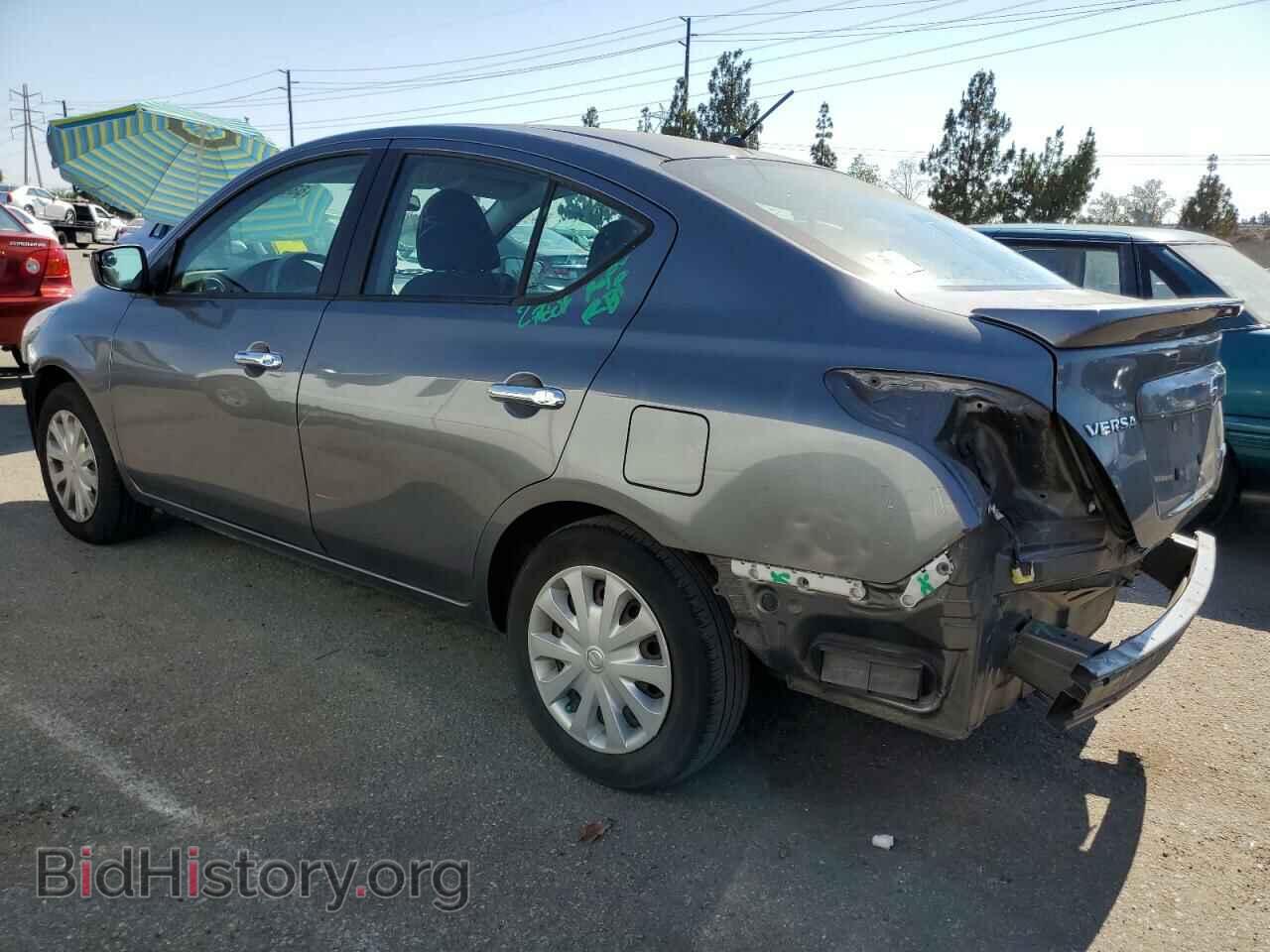 2016 NISSAN VERSA - VIN: 3N1CN7AP2GL852689 - Фото 2