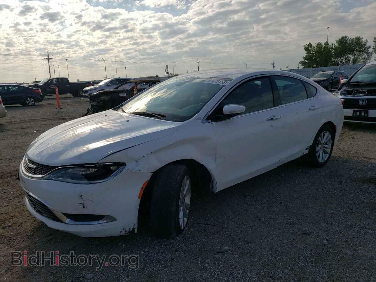Photo 1C3CCCAB9GN108320 - CHRYSLER 200 2016