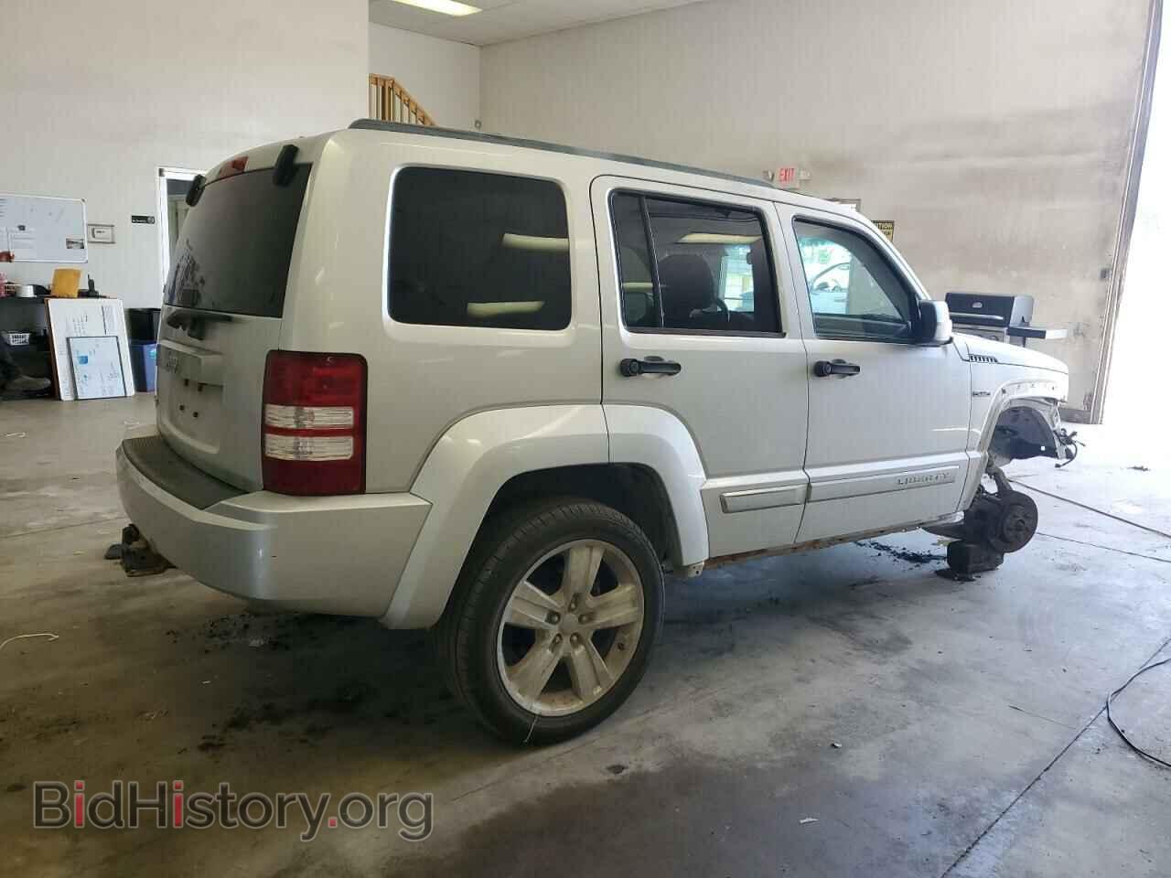 2011 JEEP LIBERTY - VIN: 1J4PN2GK4BW568927 - Фото 3