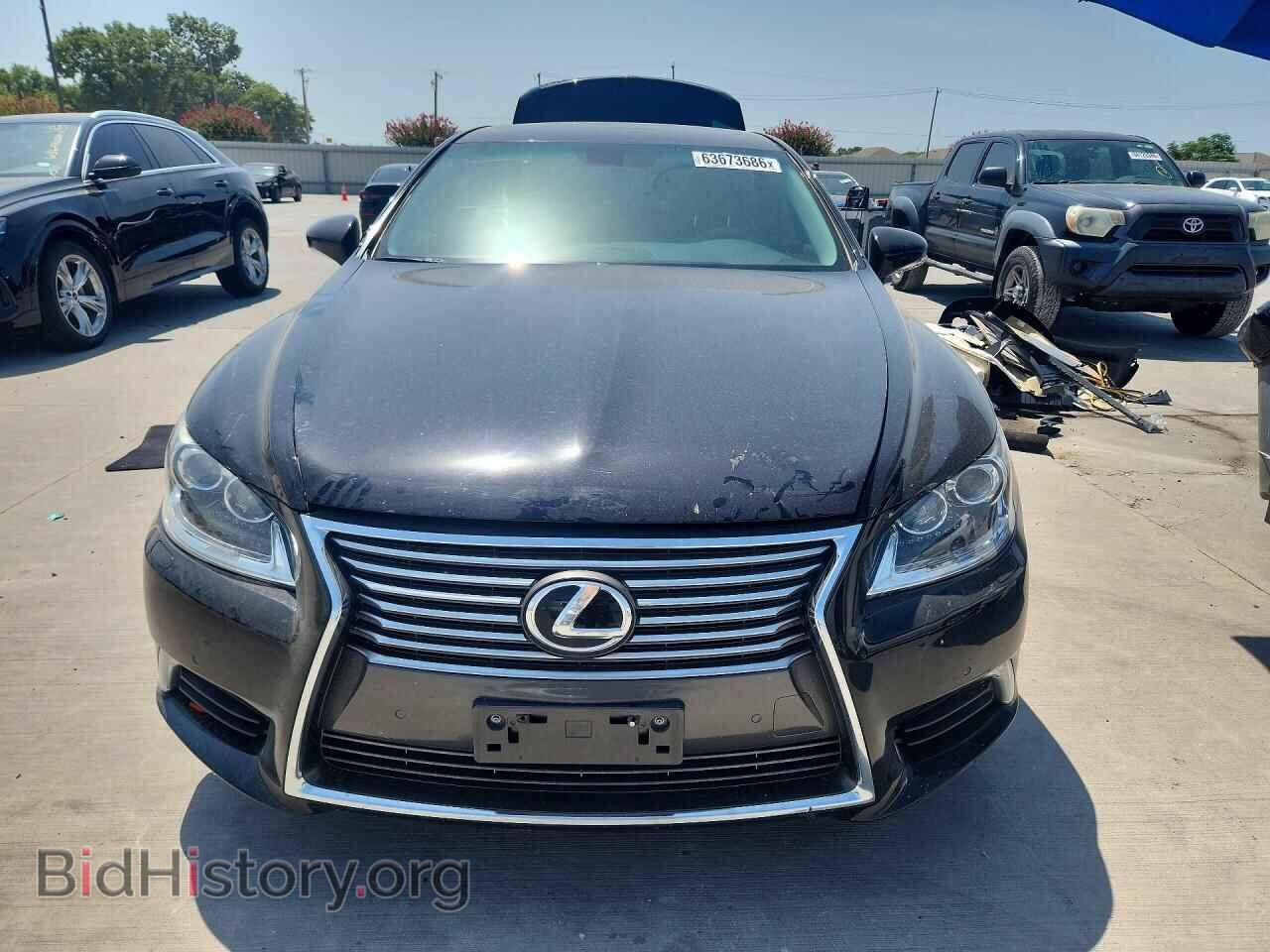 2014 LEXUS LS460 - VIN: JTHBL5EFXE5125963 - Photo 5