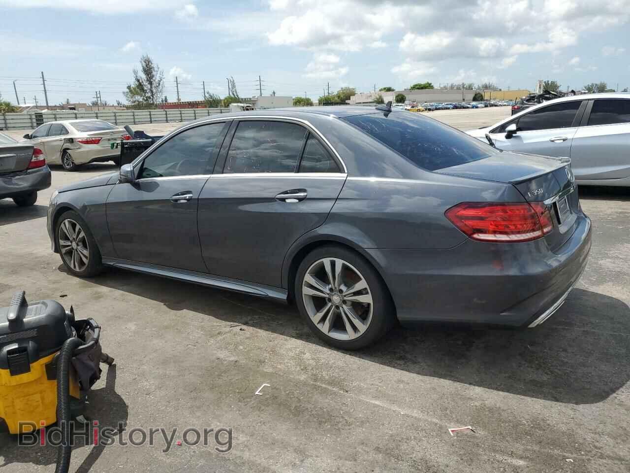 2014 MERCEDES-BENZ E-CLASS - VIN: WDDHF5KBXEB063203 - Фото 2