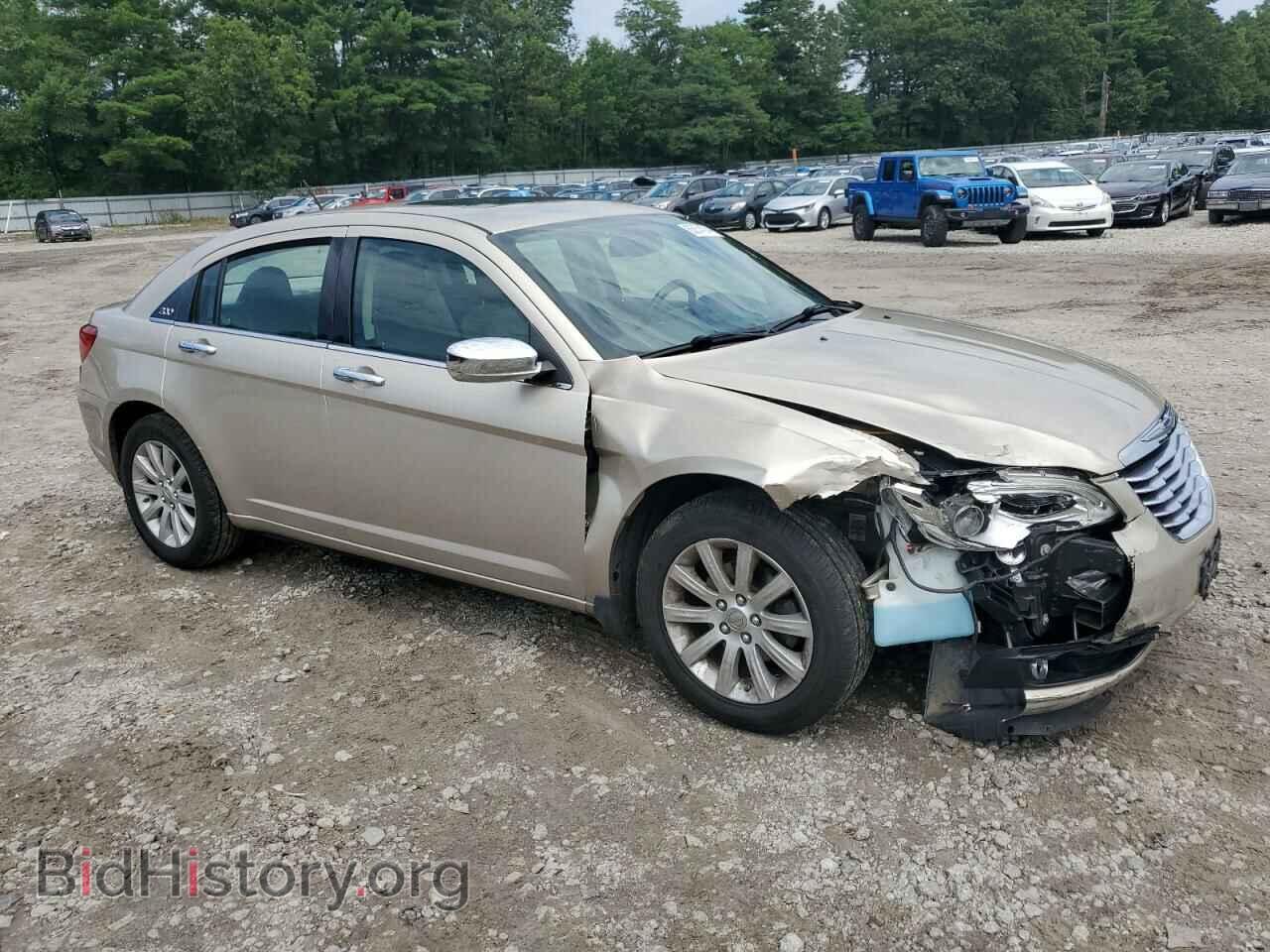2014 CHRYSLER 200 - VIN: 1C3CCBCG0EN172472 - Фото 4