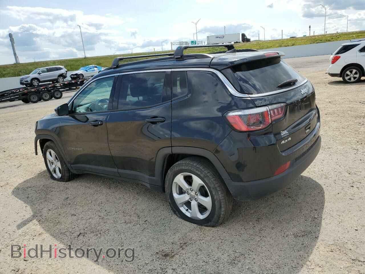 2018 JEEP COMPASS - VIN: 3C4NJDBB8JT359741 - Фото 2
