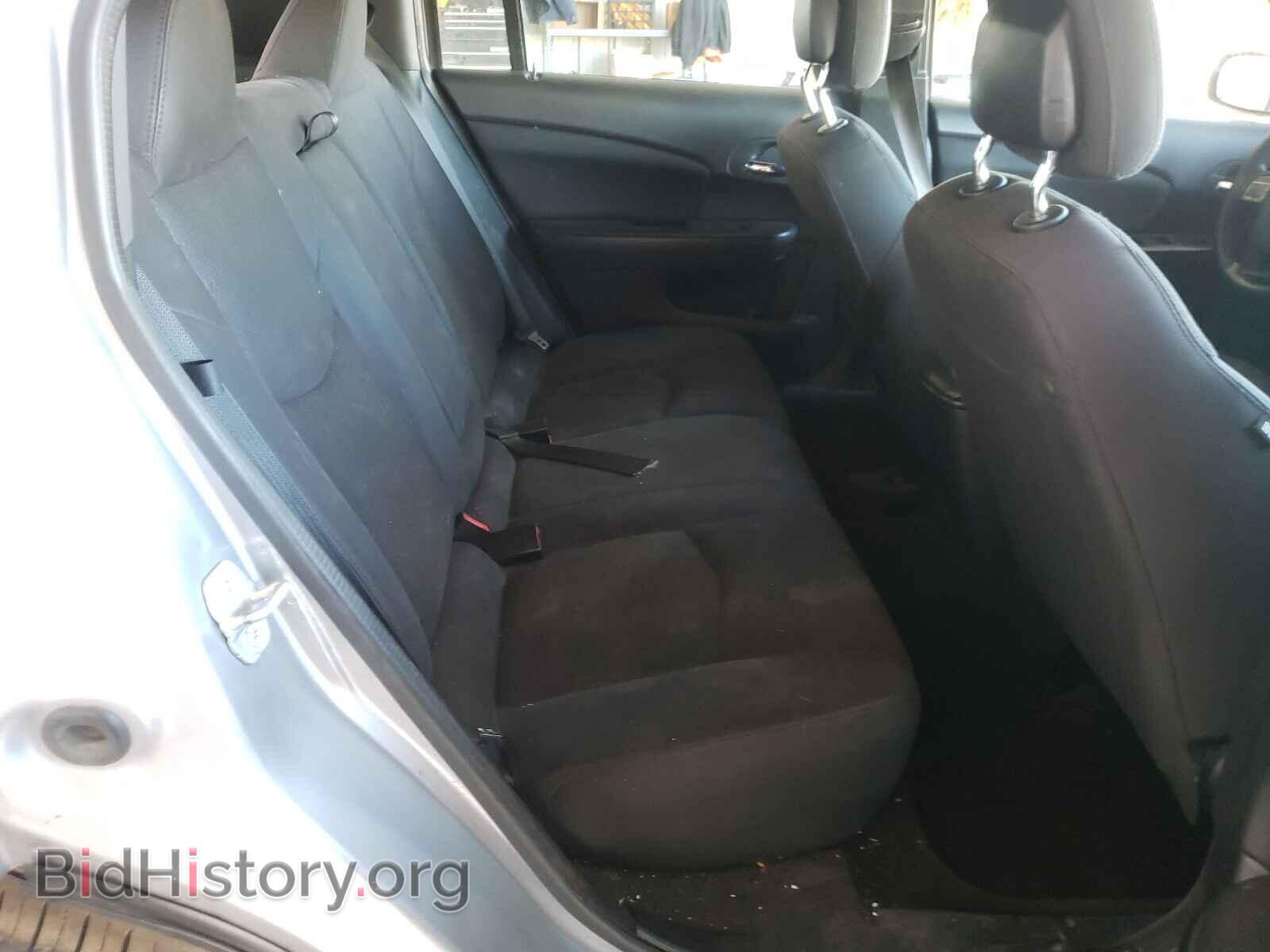 2014 CHRYSLER 200 - VIN: 1C3CCBAB2EN231044 - Фото 6