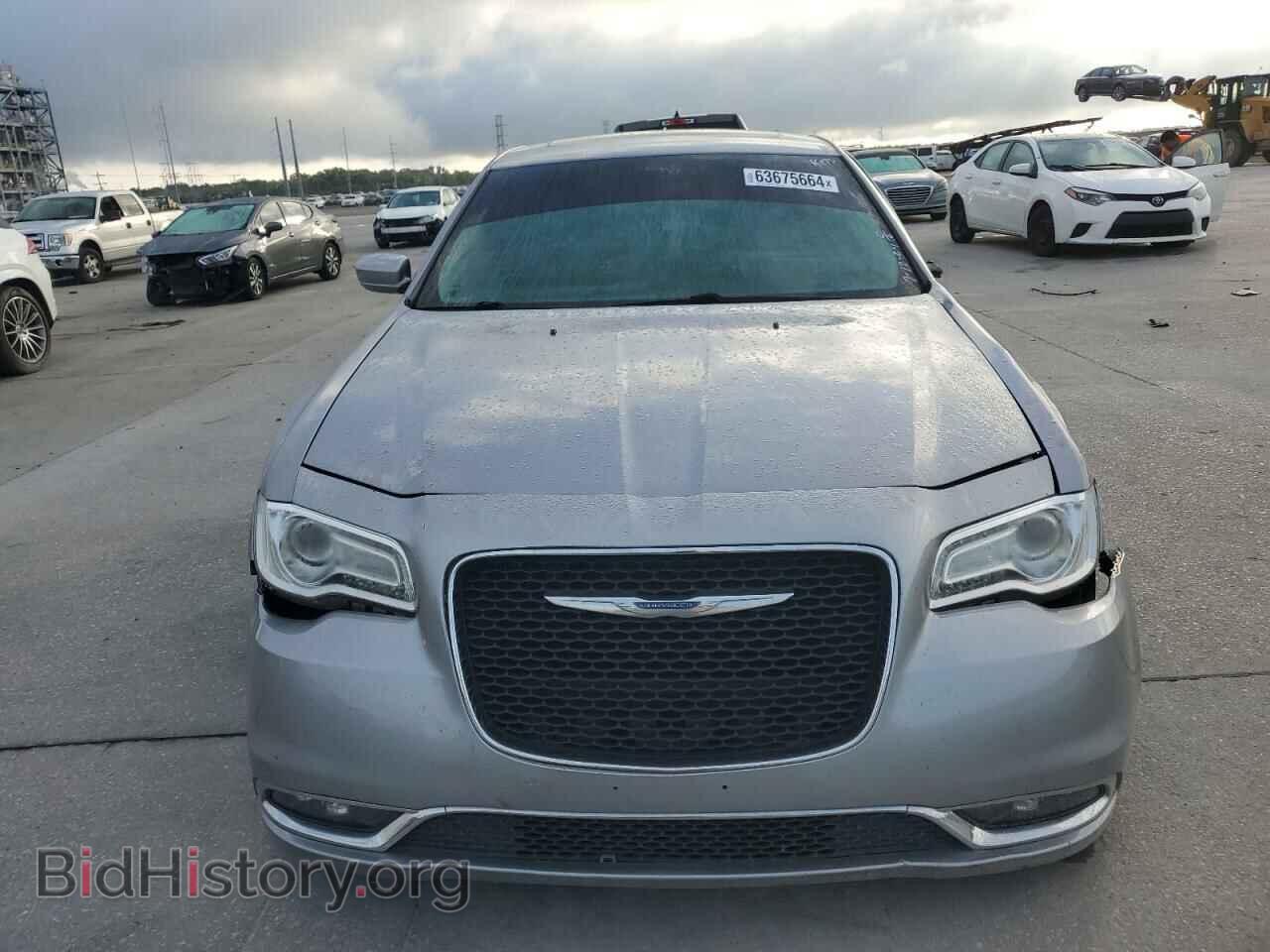 2018 CHRYSLER 300 - VIN: 2C3CCAAG7JH208979 - Фото 5